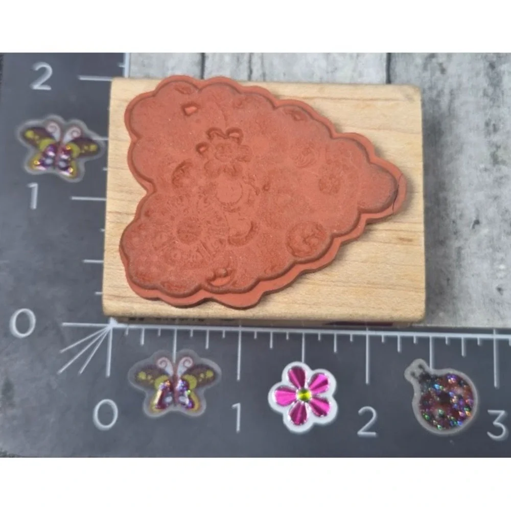 Rubber Stampede Button Heart 3702D 2004 Rubber Stamp Wood #Q6